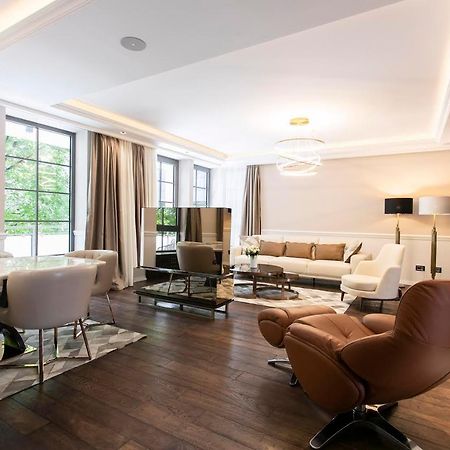 Apartamento A True Touch Of Luxury Belgrado Exterior foto