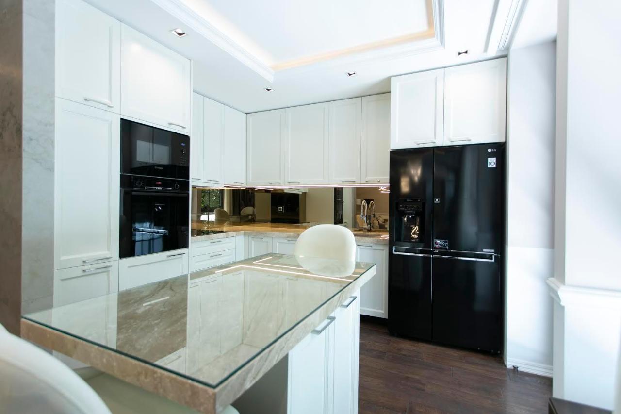 Apartamento A True Touch Of Luxury Belgrado Exterior foto